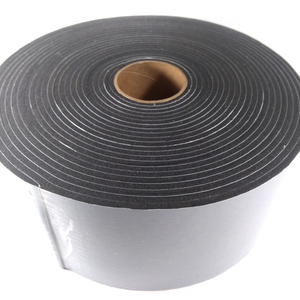 Fita de Vedação em PVC Preto Adesivado 1 Lado 04mm x 100mm x 10m